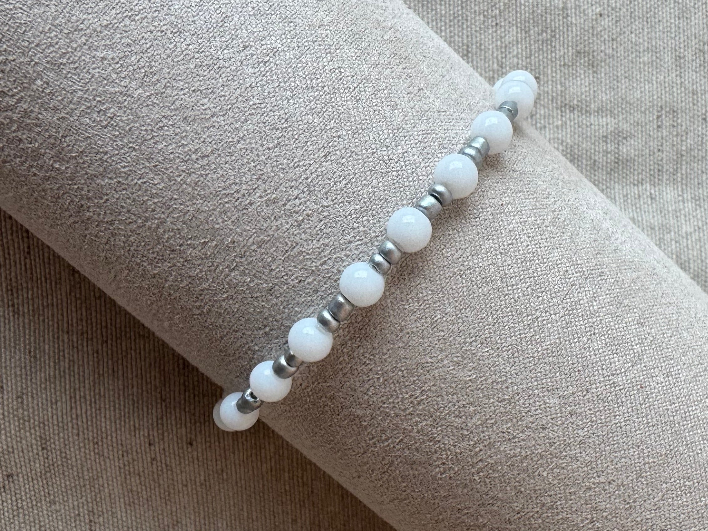 Pulsera elástica, MC-111