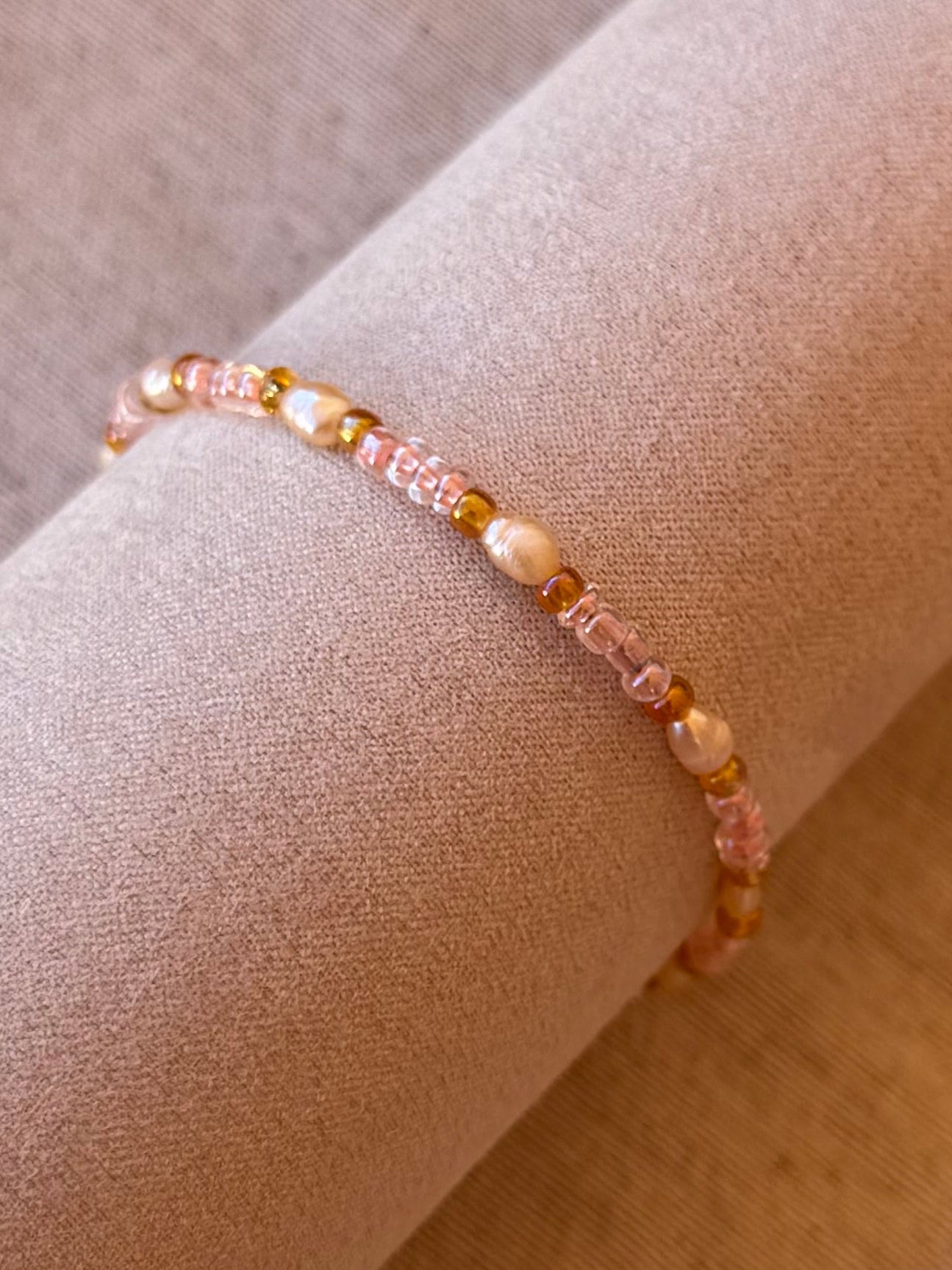 Pulsera con perlas regulable, MC-408